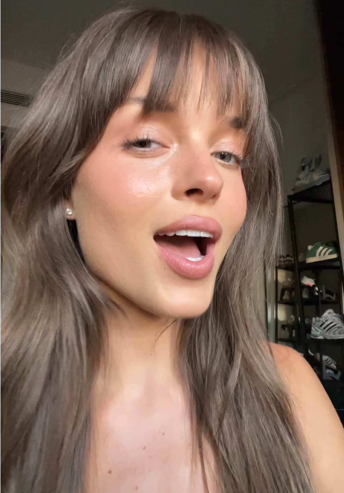 @Anna Zak