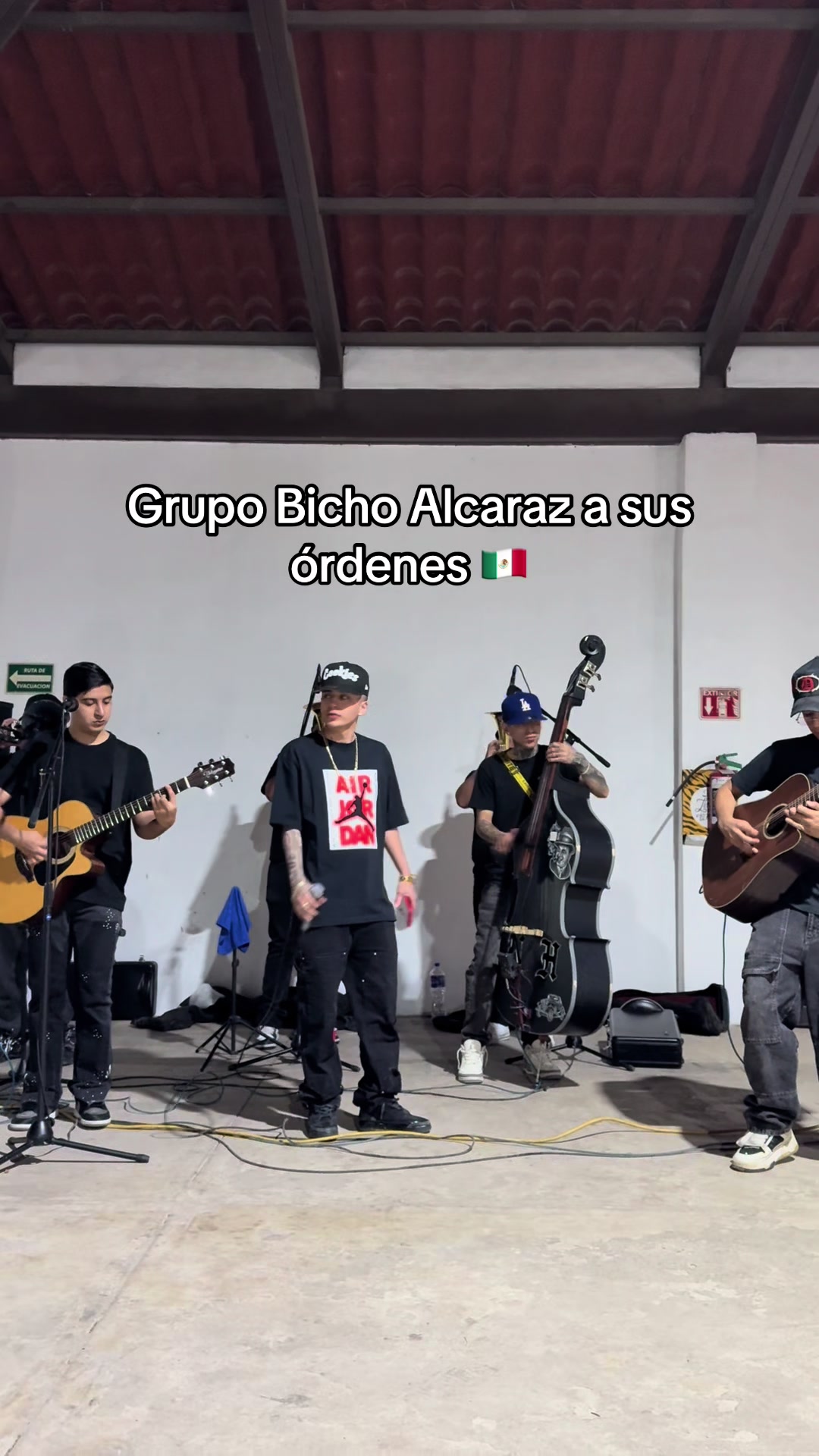 @Bichoalcarazz