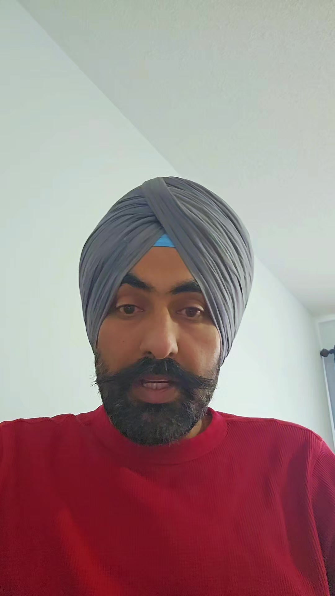 @BHFLIGHTS.COM