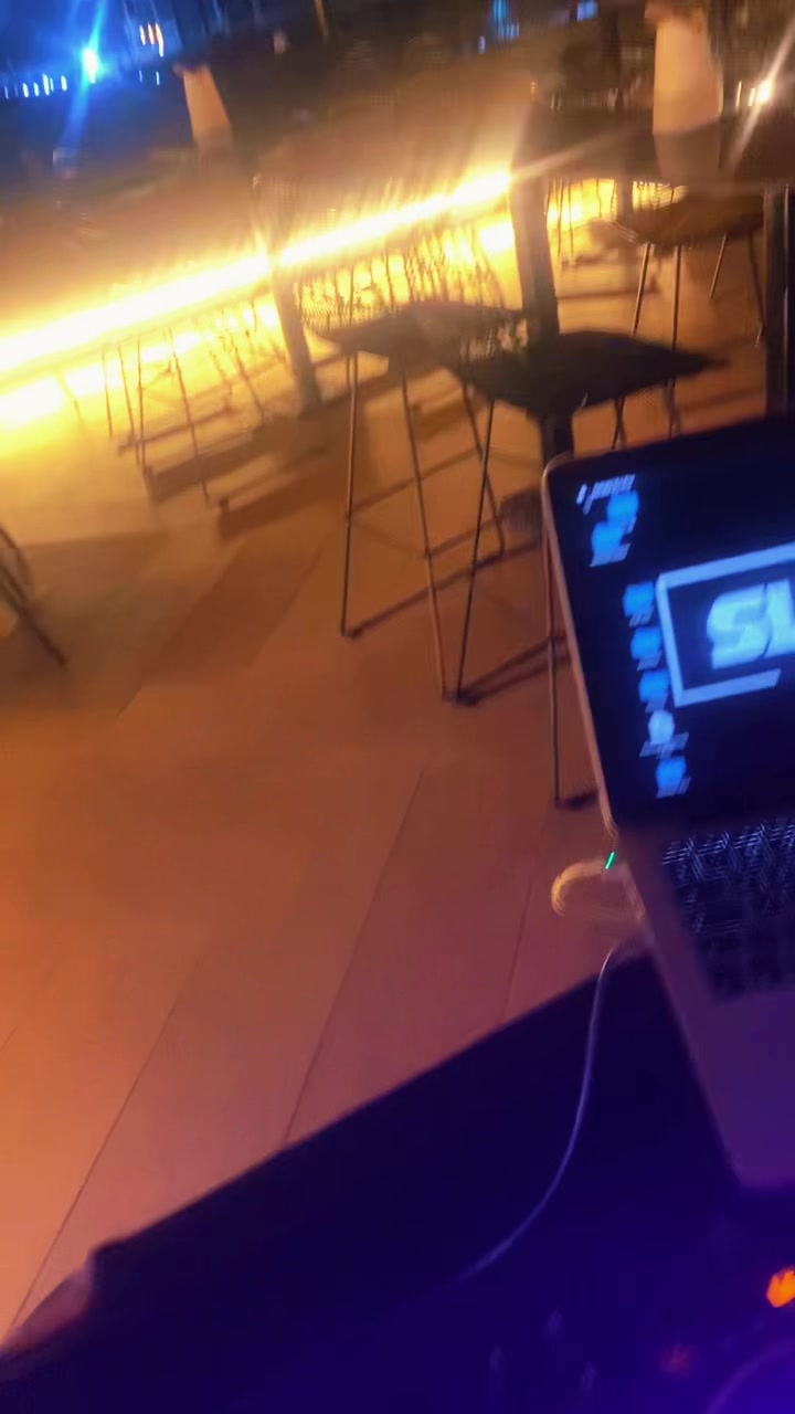 @DJ SLYZE