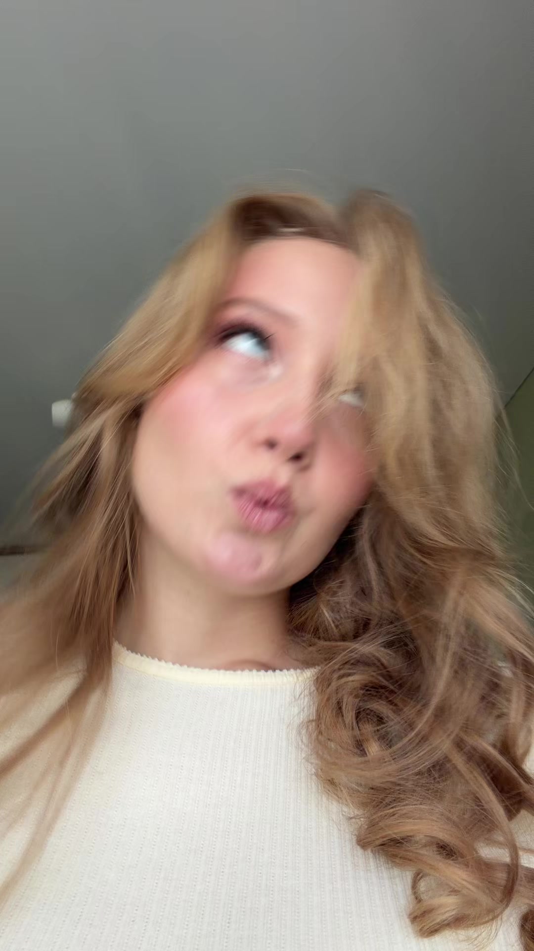 @Анюта