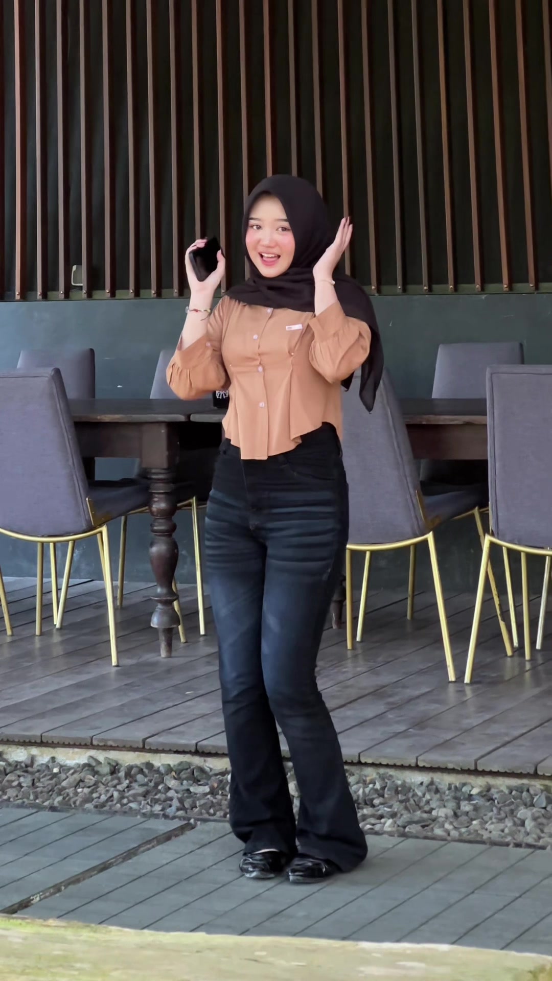 @auniaaaa