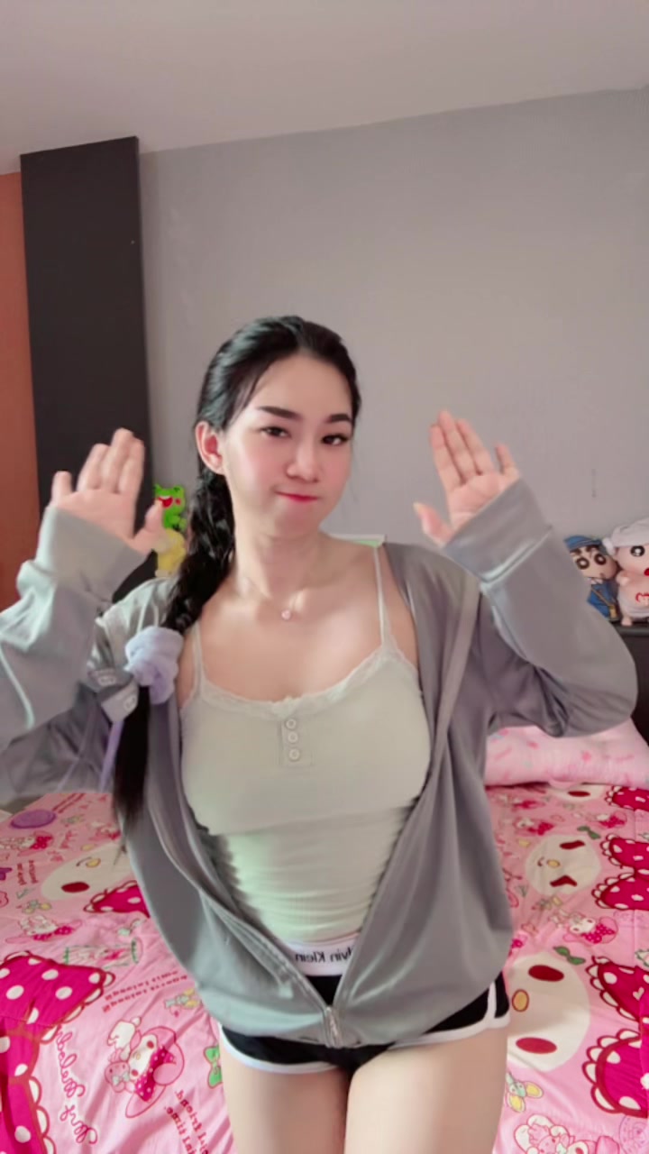 @น้องบัว ริศเยอะ