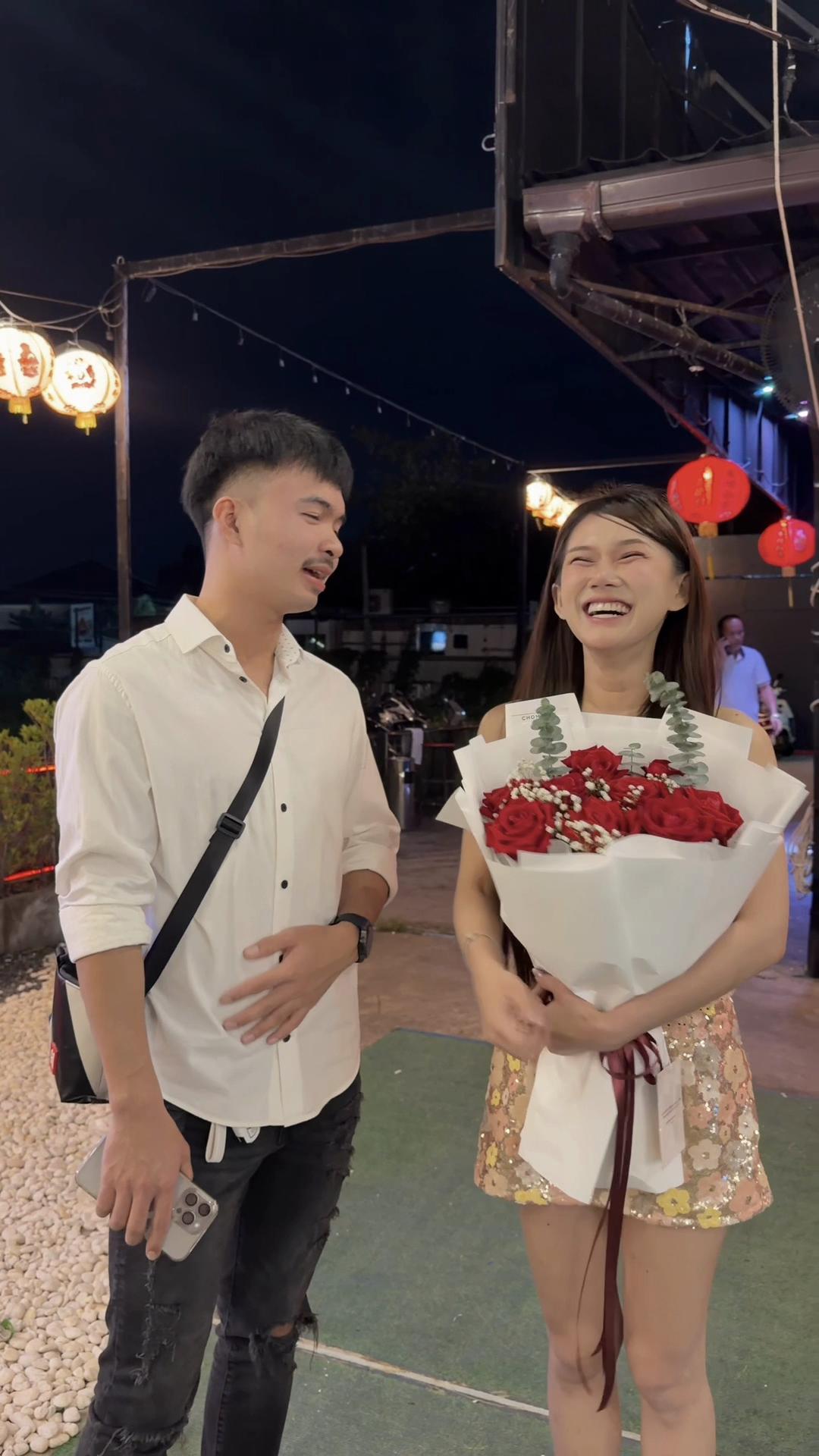 @'ไนท์' โร ริ เกรช 🏳️&zwj;🌈