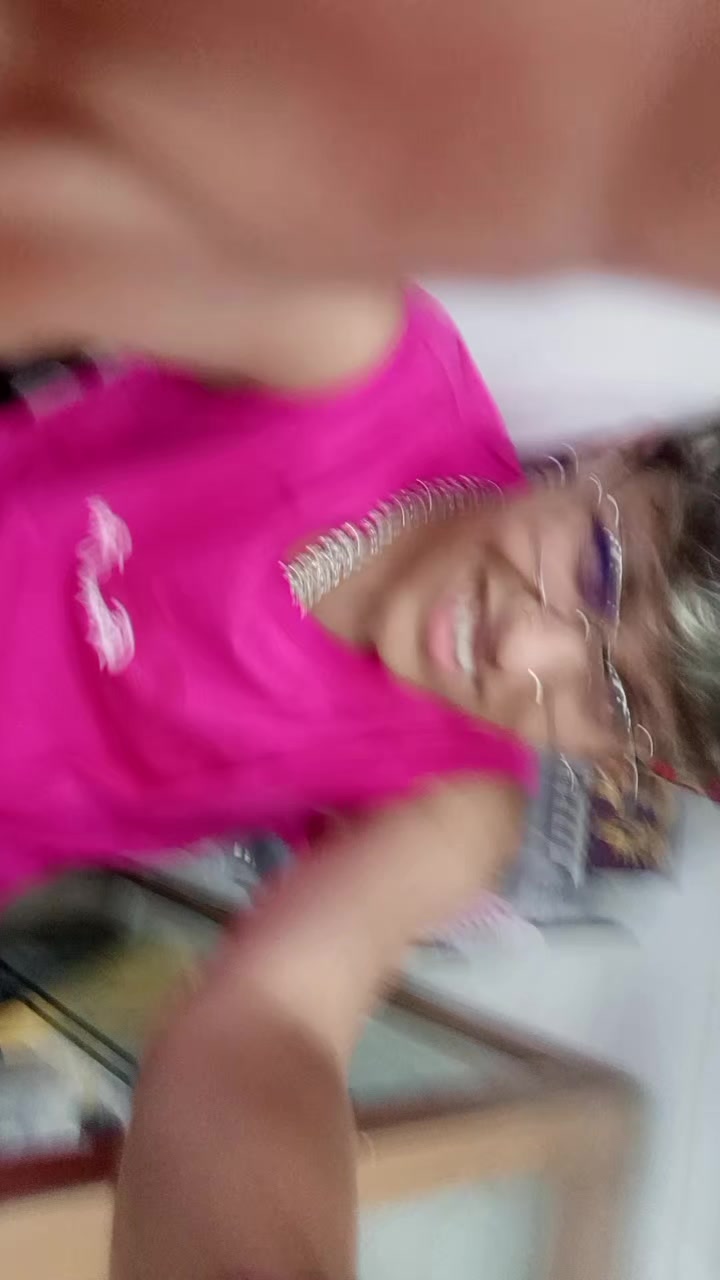 @Clarita_29