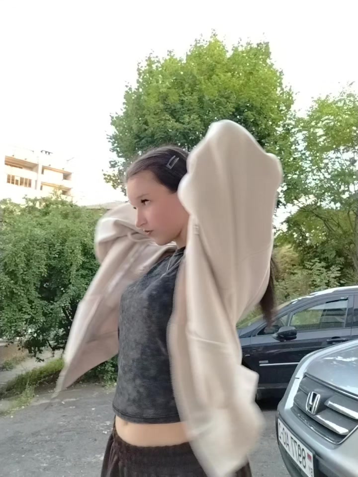 @kat.tyaax