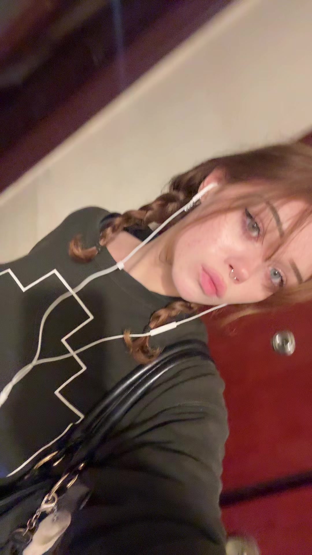 @суня