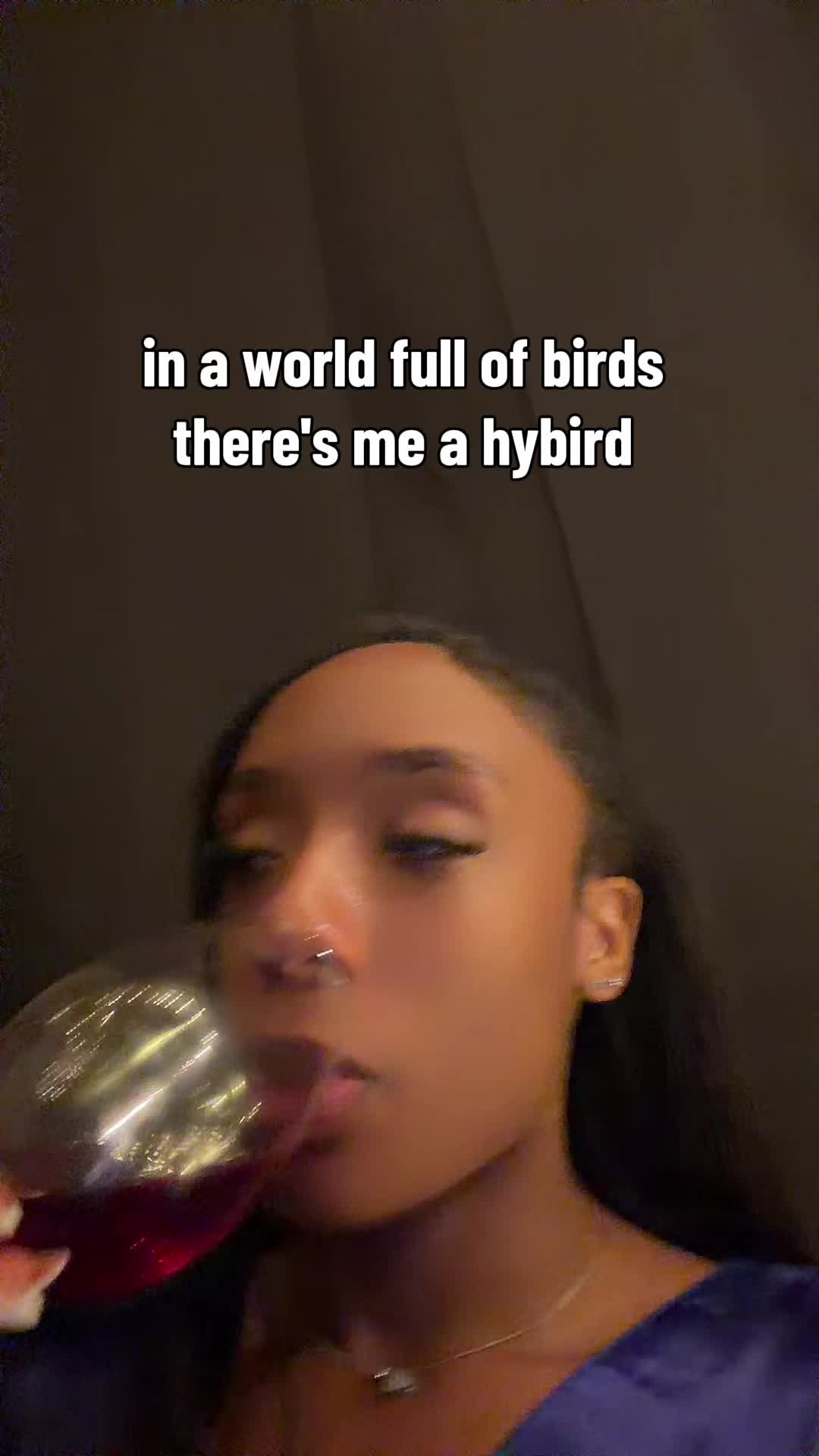 @riahnicole