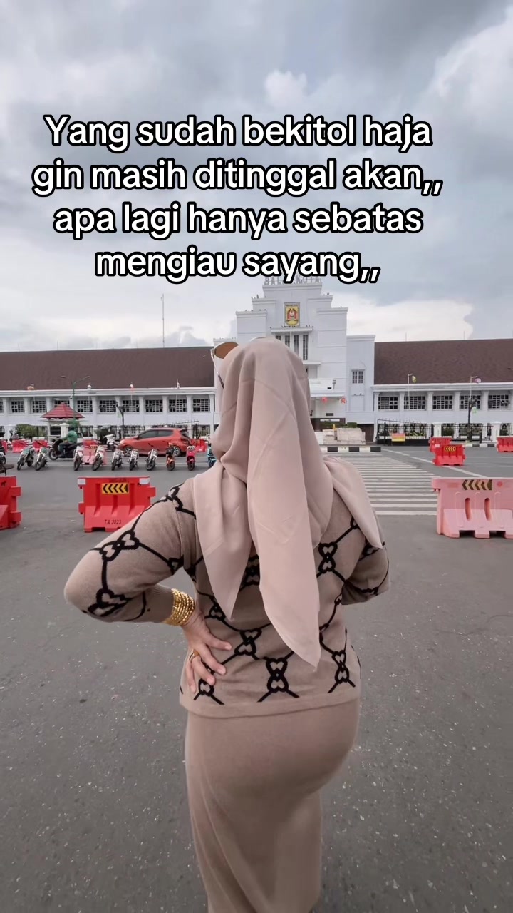 @Azizah Dhafita