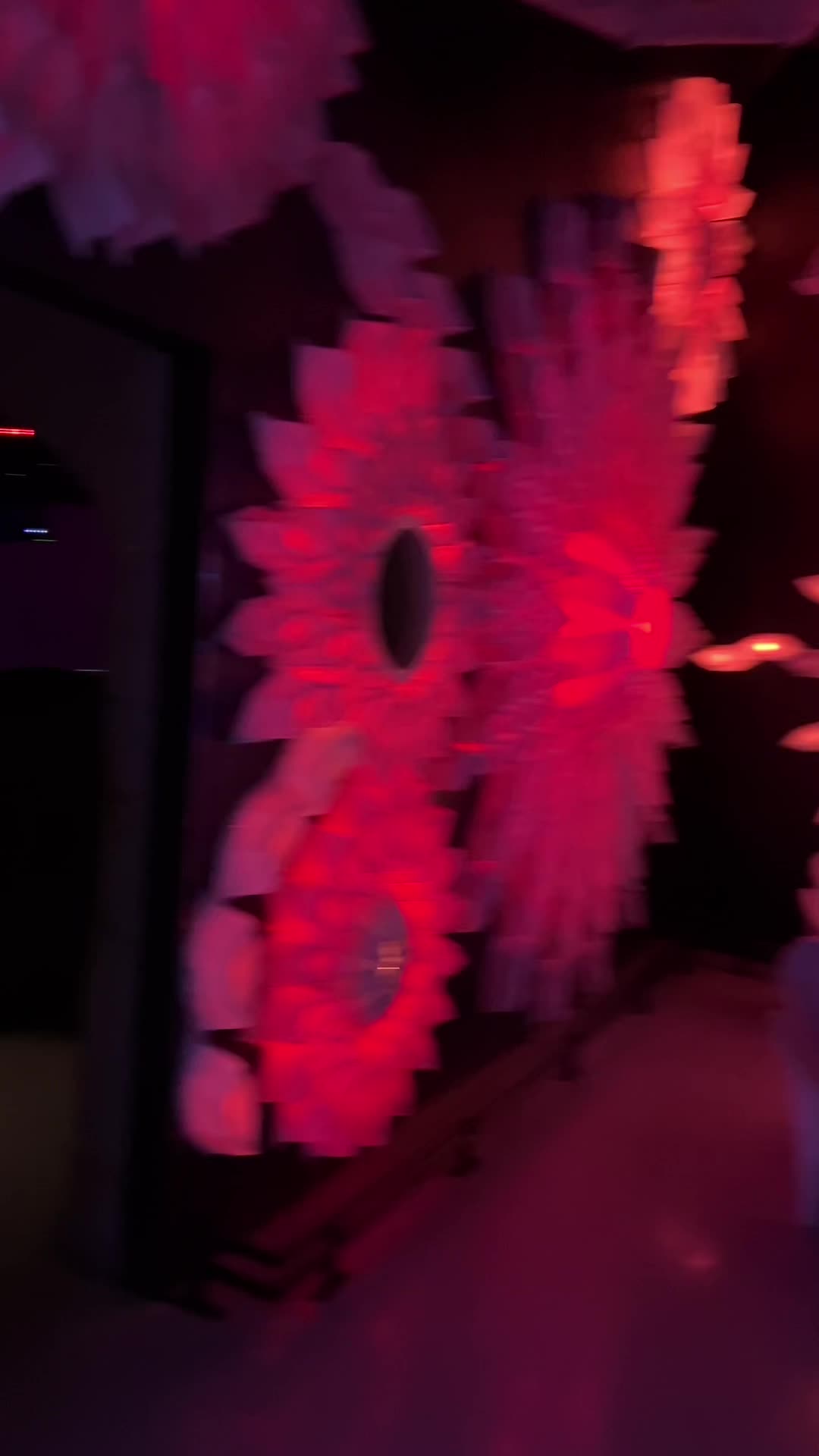 @Redixius