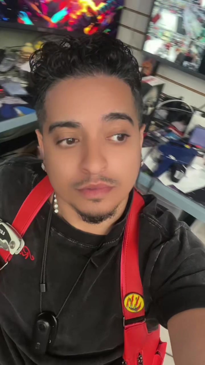 @MasterPoppins
