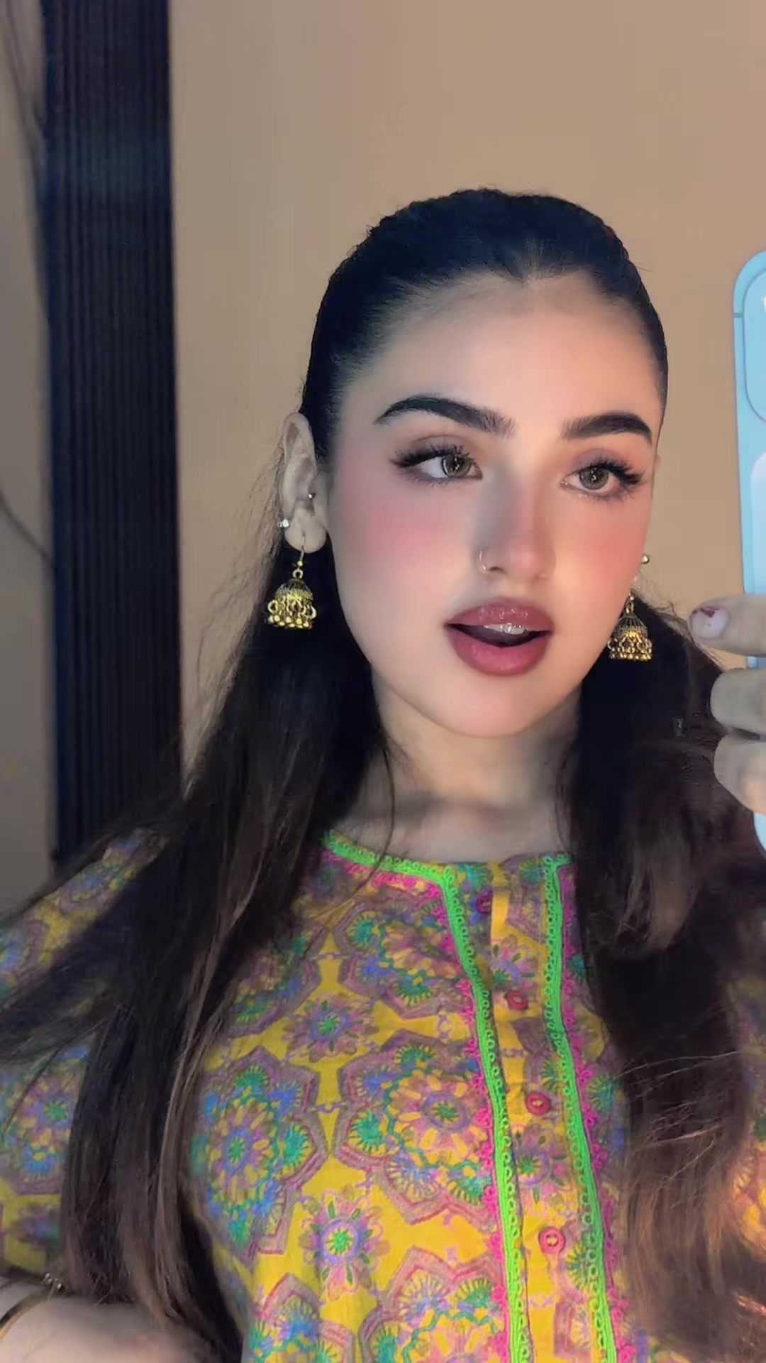 @Sona 🦋