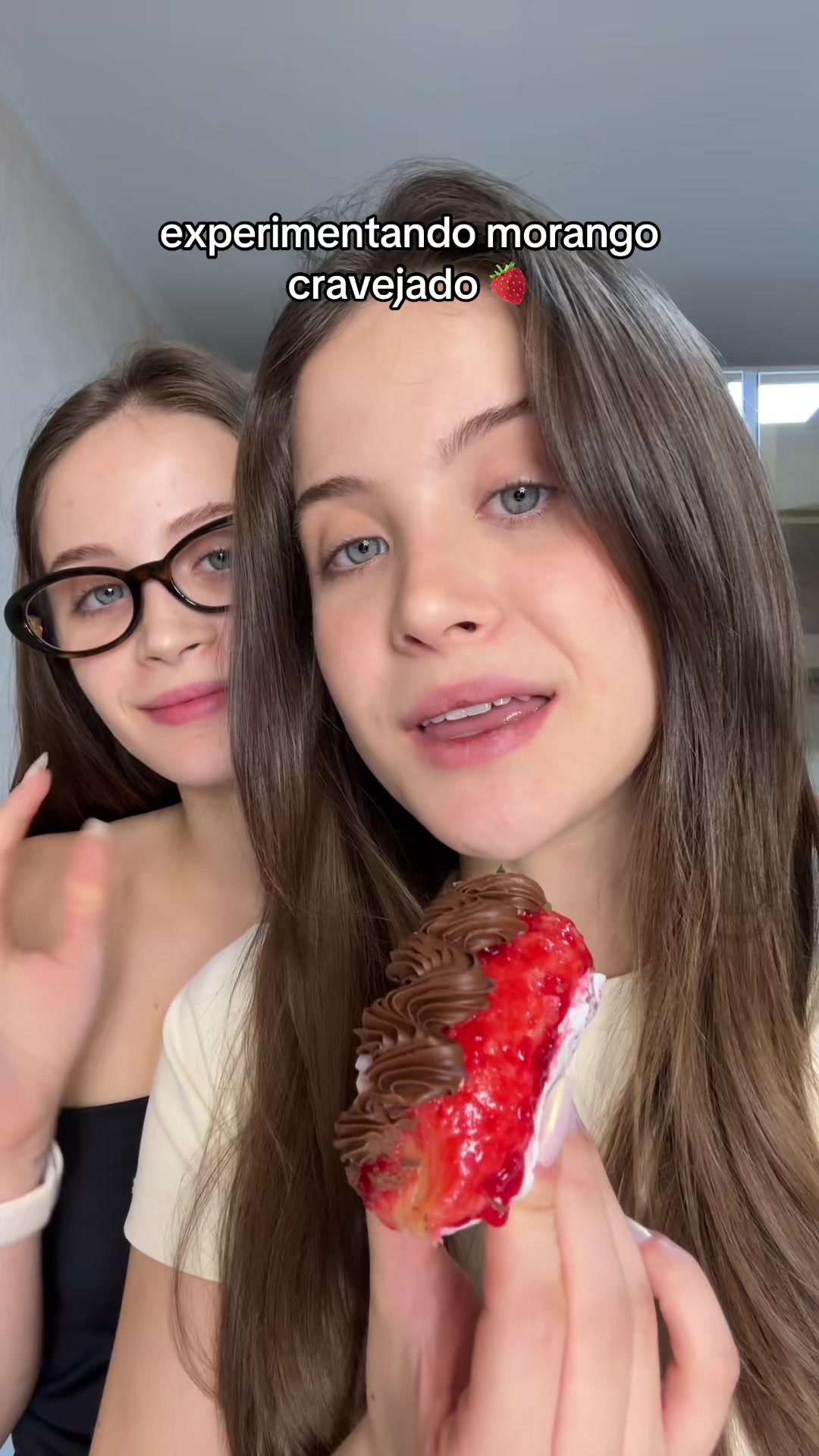 @Maria Emanuelly