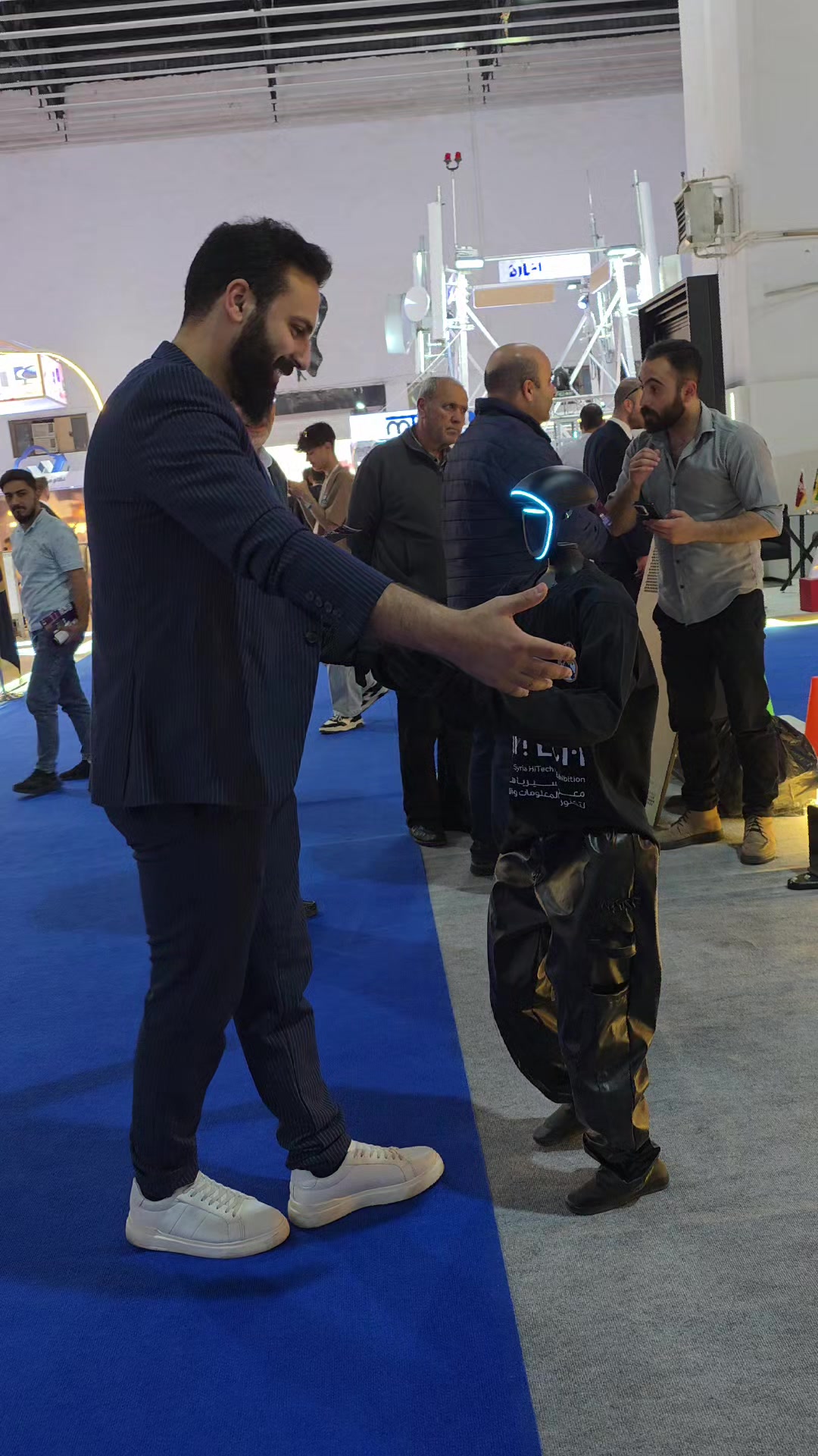 @عامر شيخاني الحساب البديل