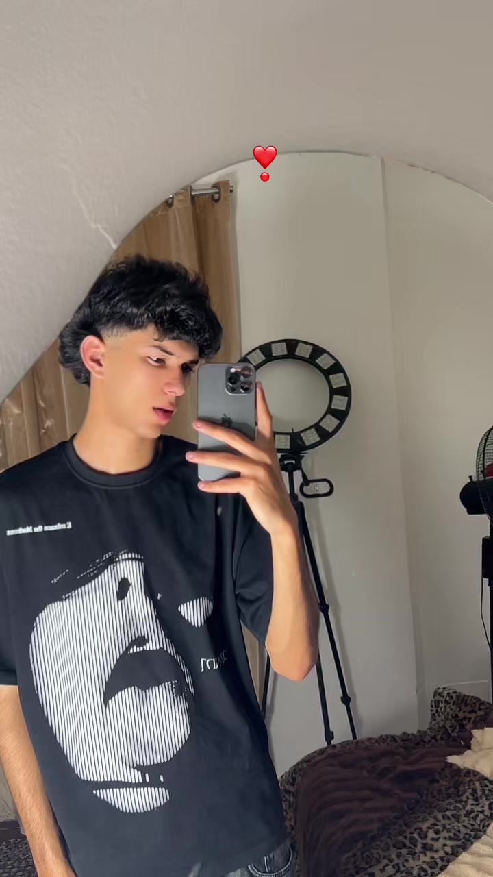 @Omarzz💜⚡️