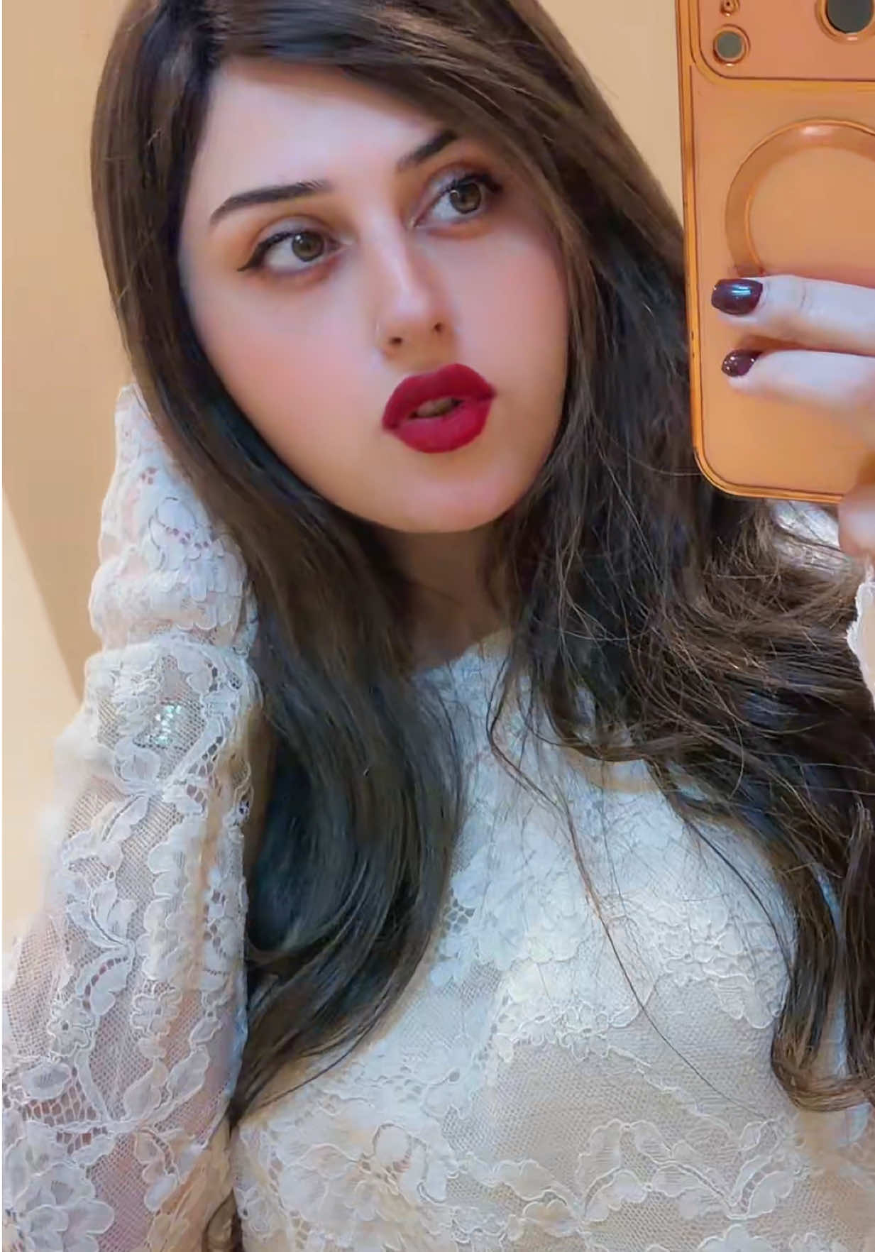 @Kausar 👑