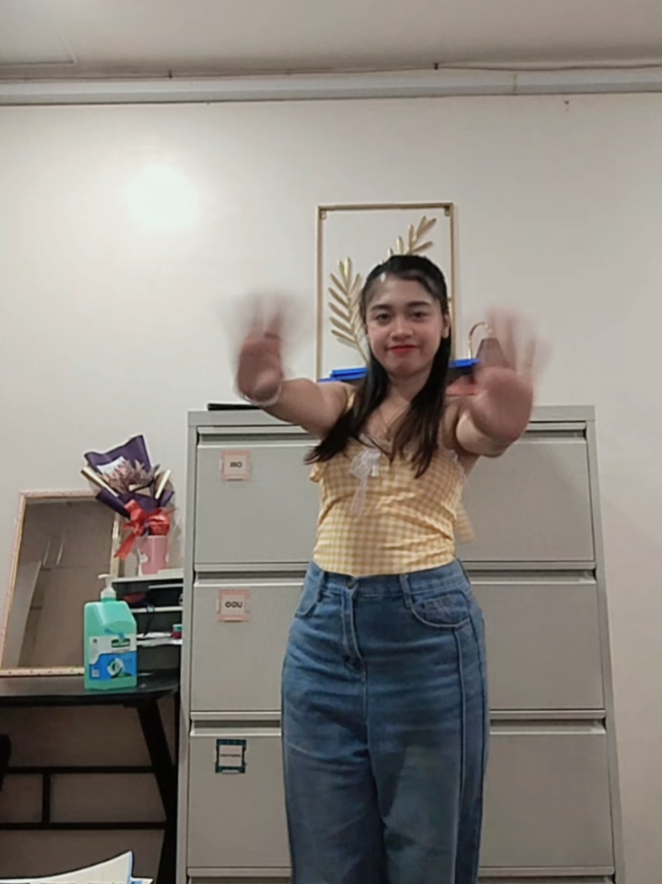 @🌻yELLYow💛
