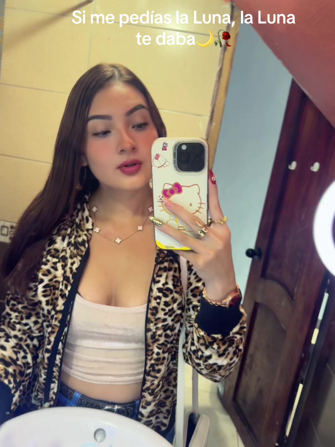 @𝓝𝒾𝓚𝒾 ❥&rarr;🍒