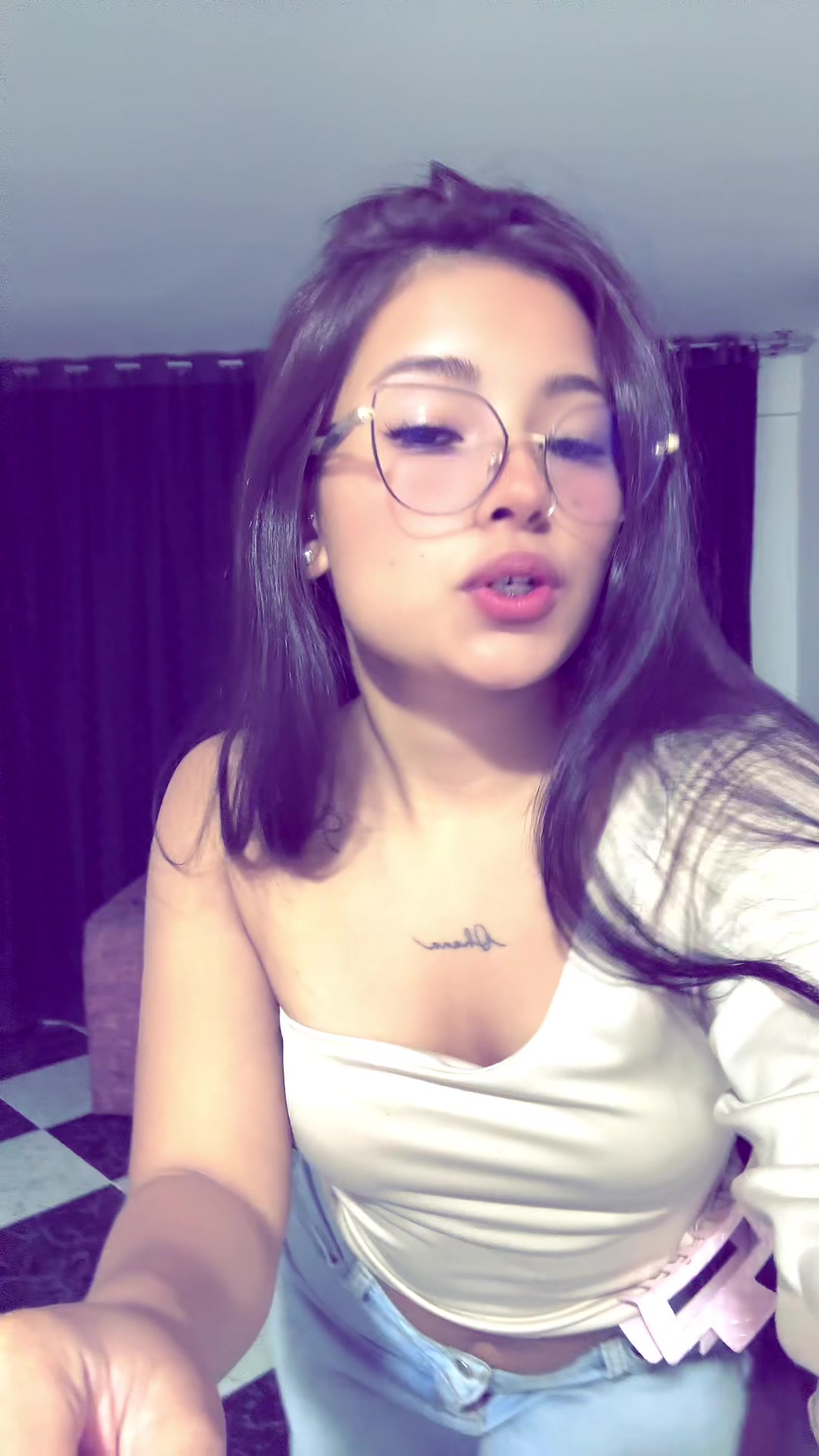 @Shari ✨