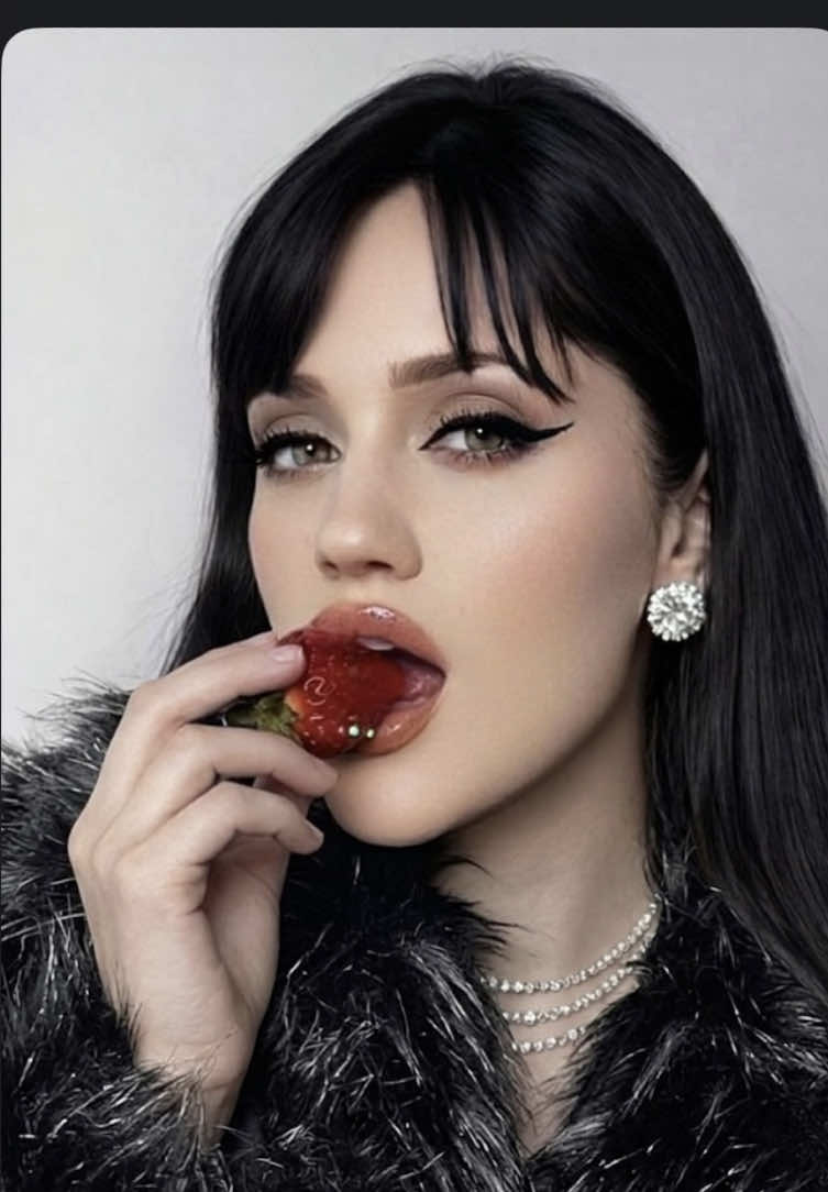 @💫🥀🖤LADY DARK🖤🥀💫