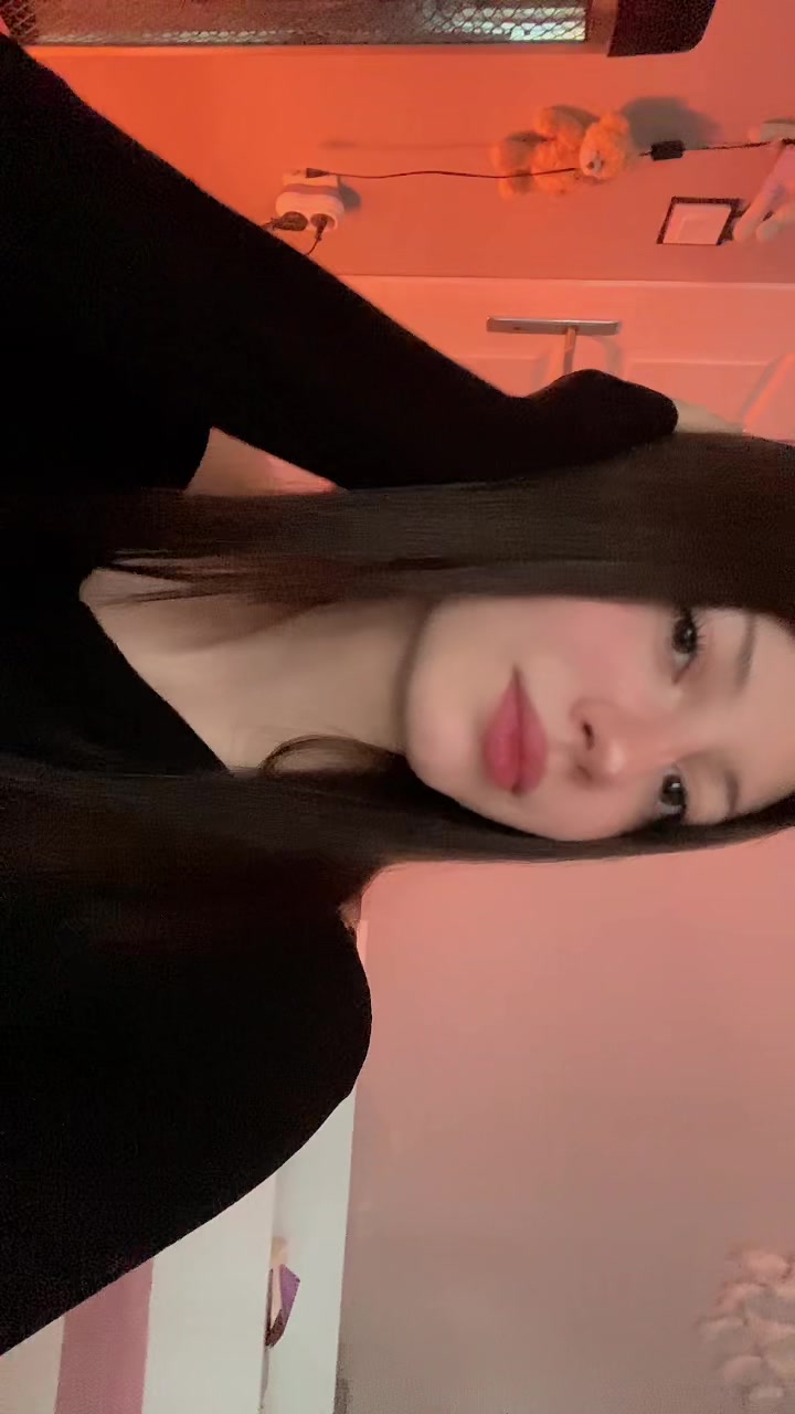 @Azra🐰