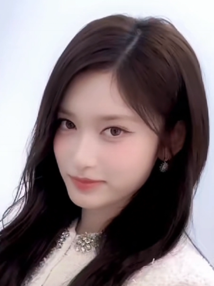 @ASIA POP 4K GLOBAL OFFICIAL 5