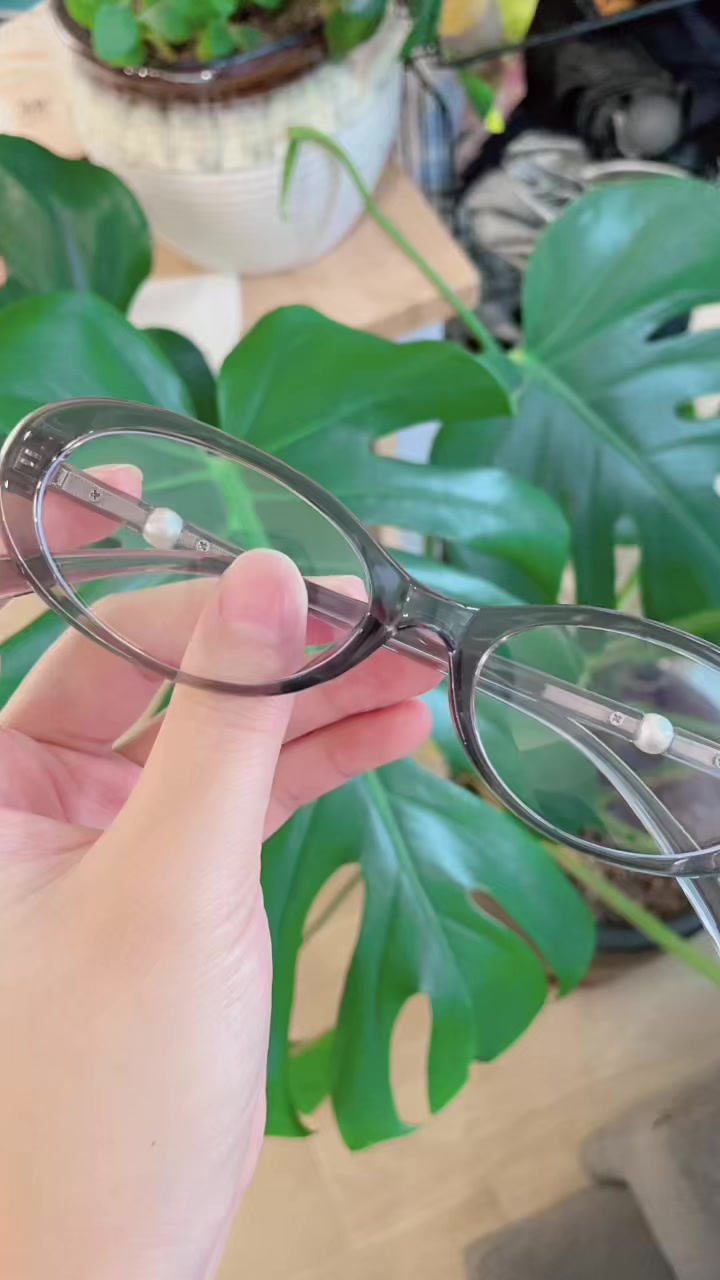 @Design Glasses