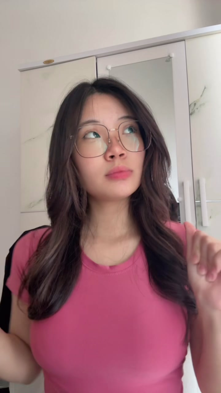 @リリ