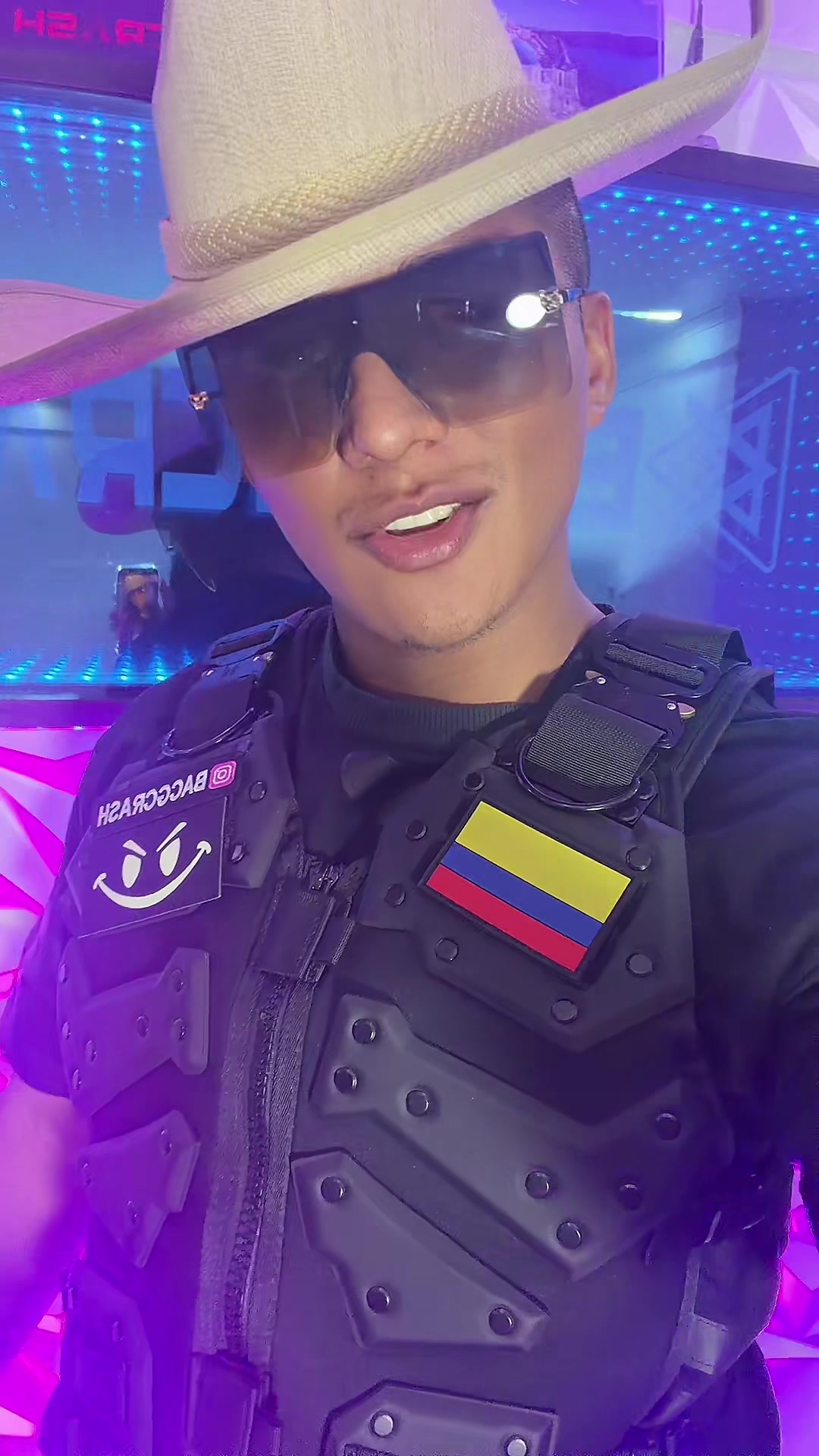 @B R Y A N • Te sigue