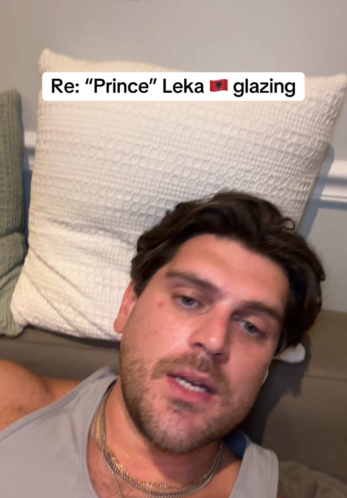 @toniloolie