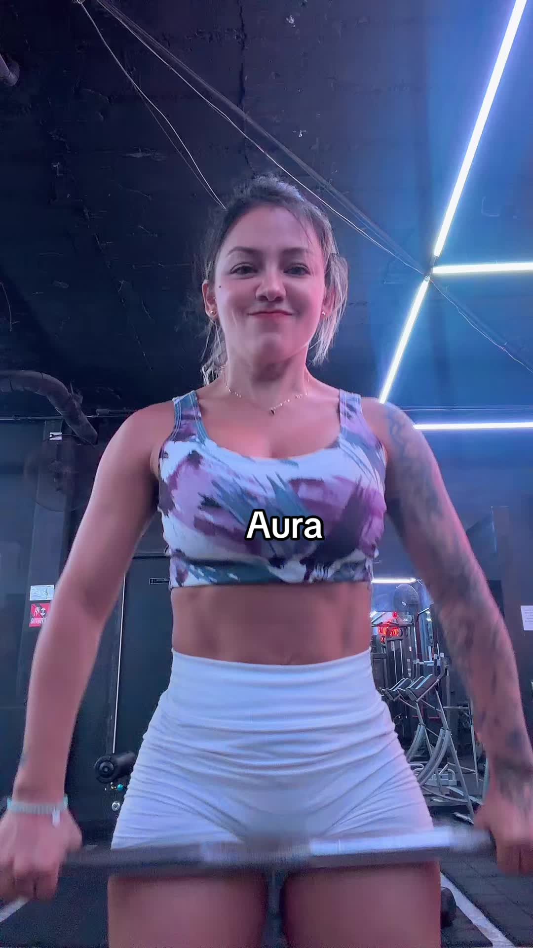 @yillymarquez_