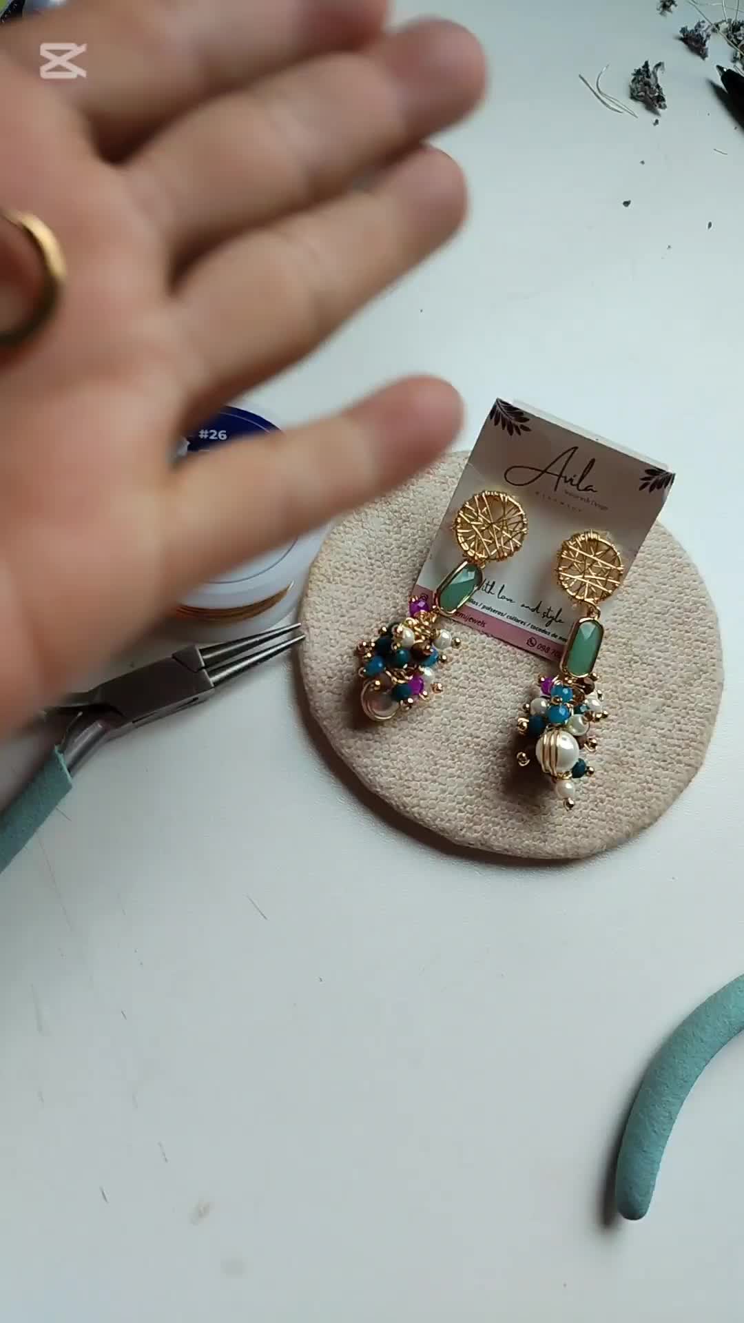 @&Aacute;vila semijewels