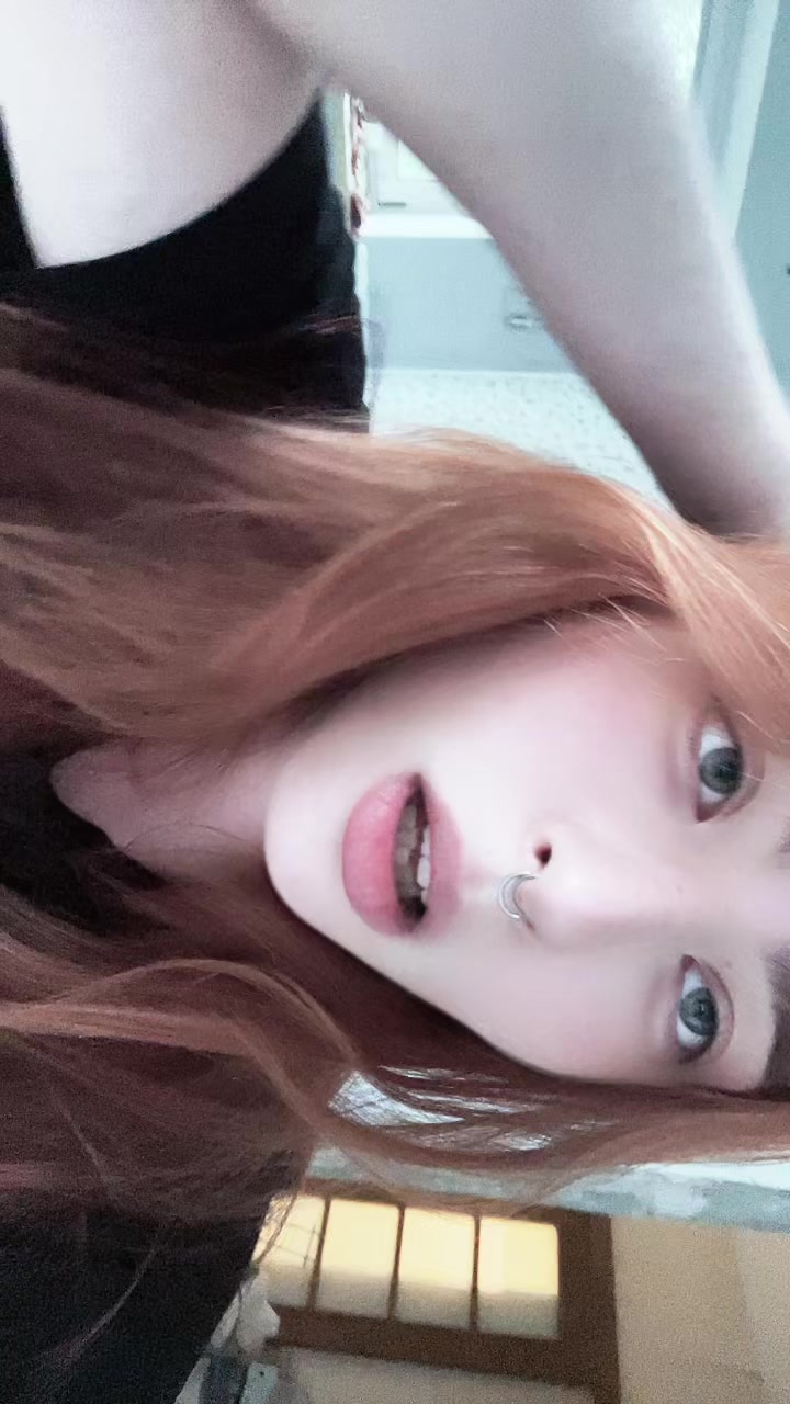 @маруся по дефолту🤷🏻♀️
