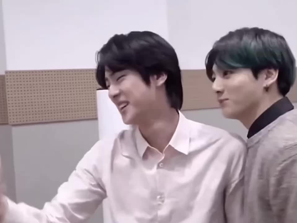 @Wen ৎ୭