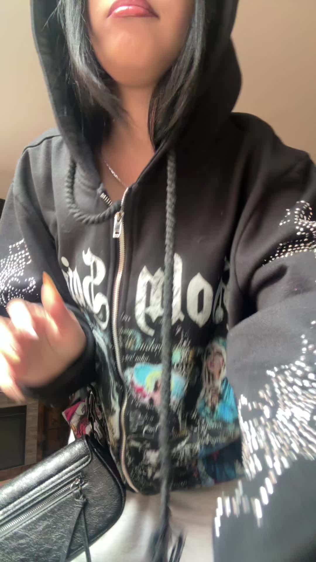 @๐๐ข๐๐ง๐๐