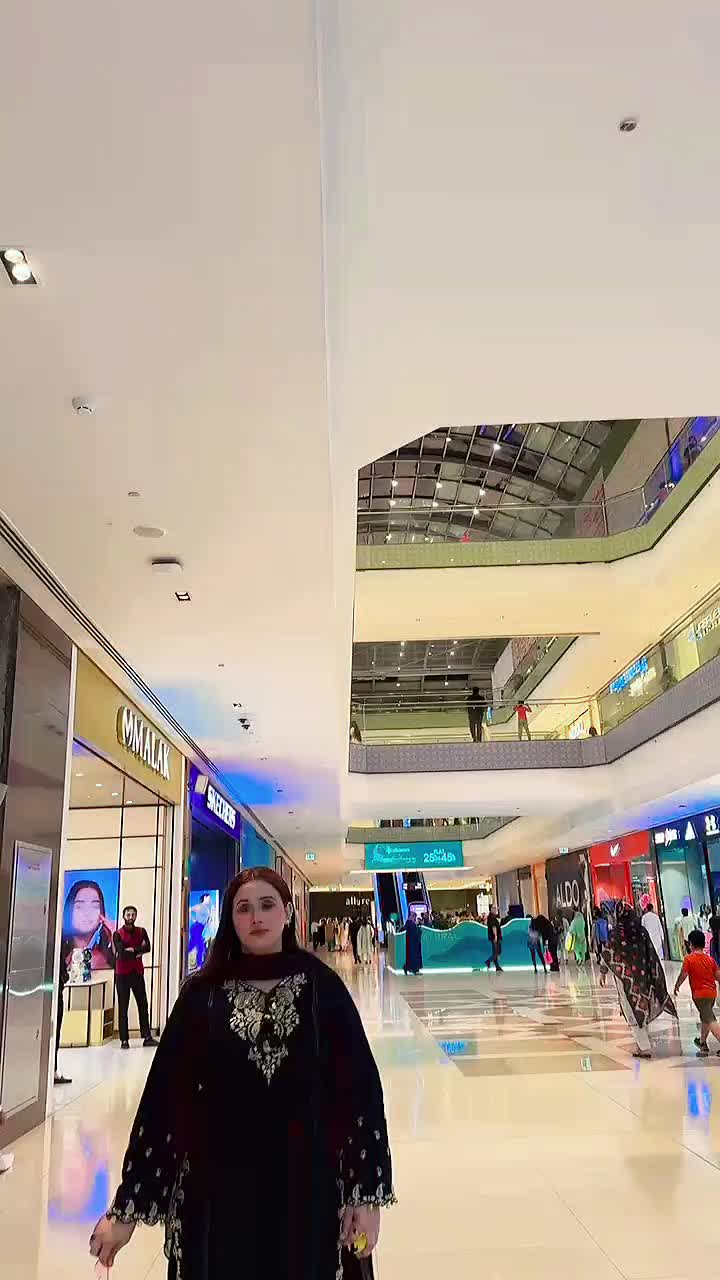 @Sara👑