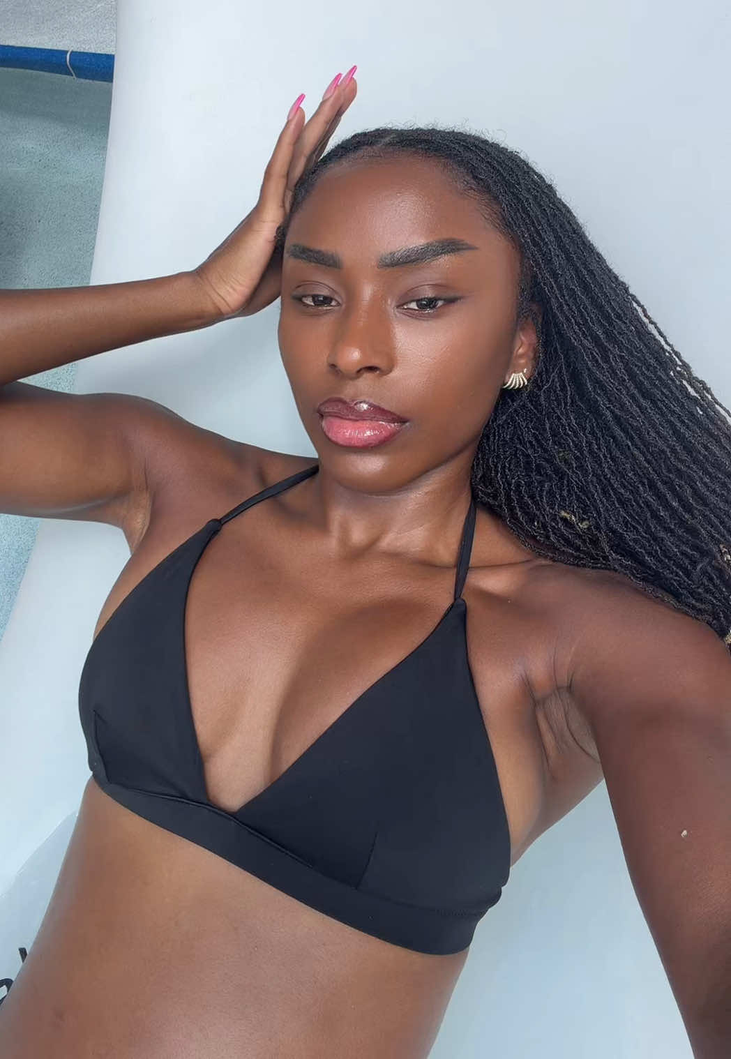 @CocoLiora