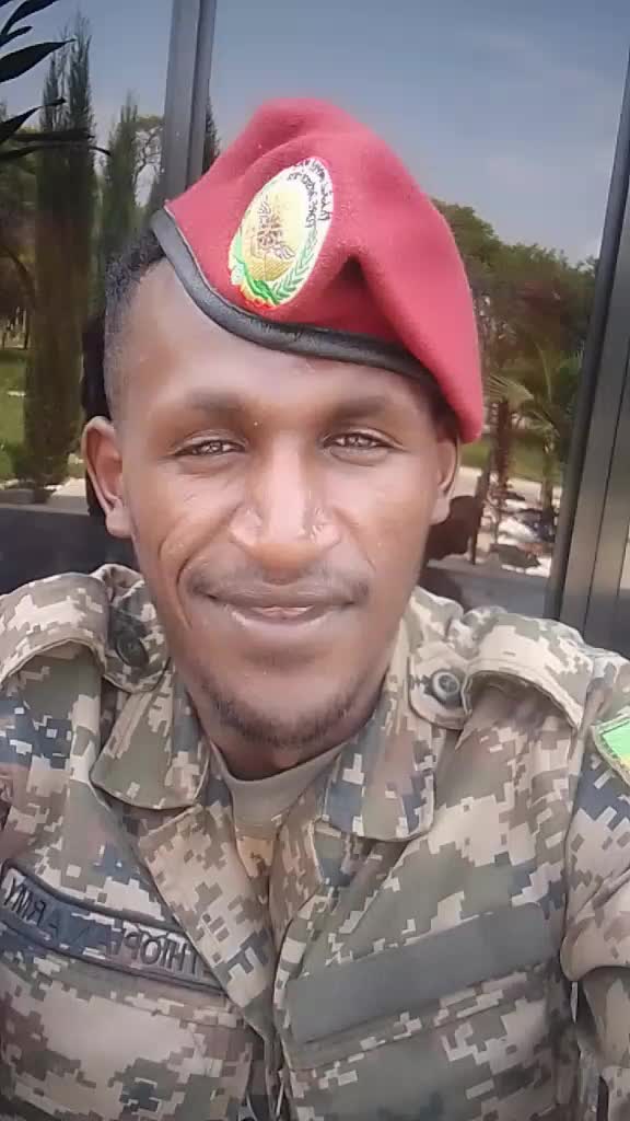@ያልተኖሬ ህይወት...,......