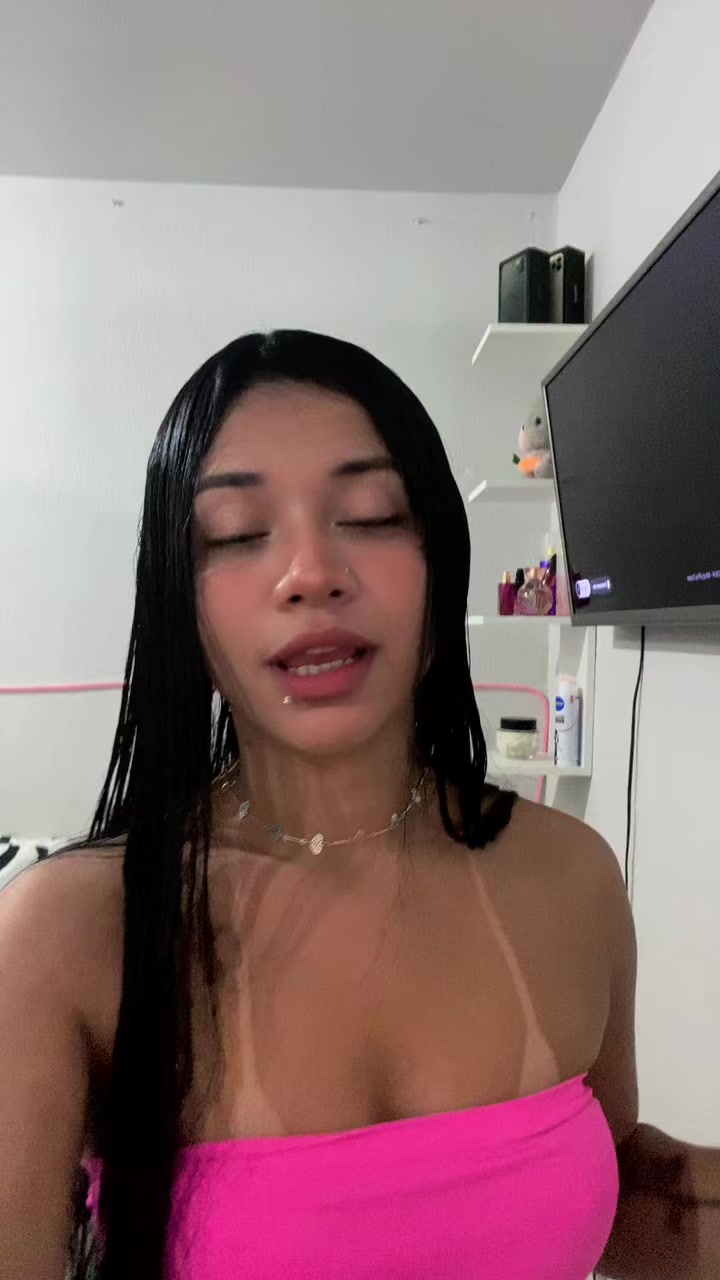 @Eshylen Evellyn