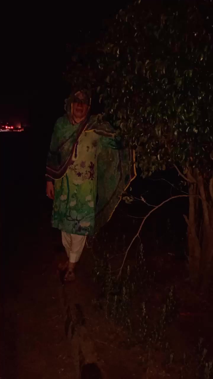 @Bushra786
