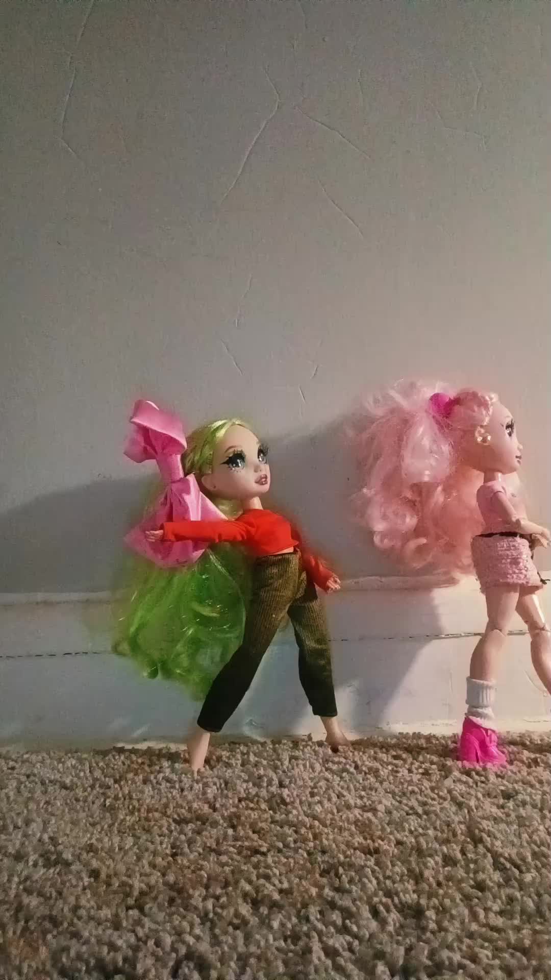 @Tay𓃱