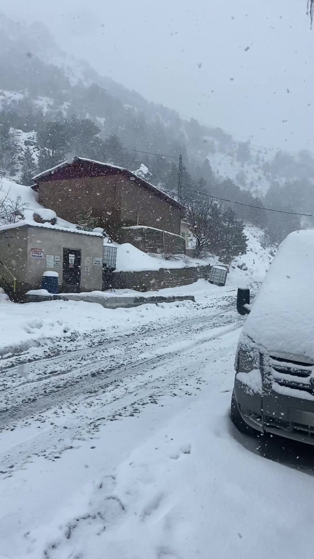 @Ahmet_bakır