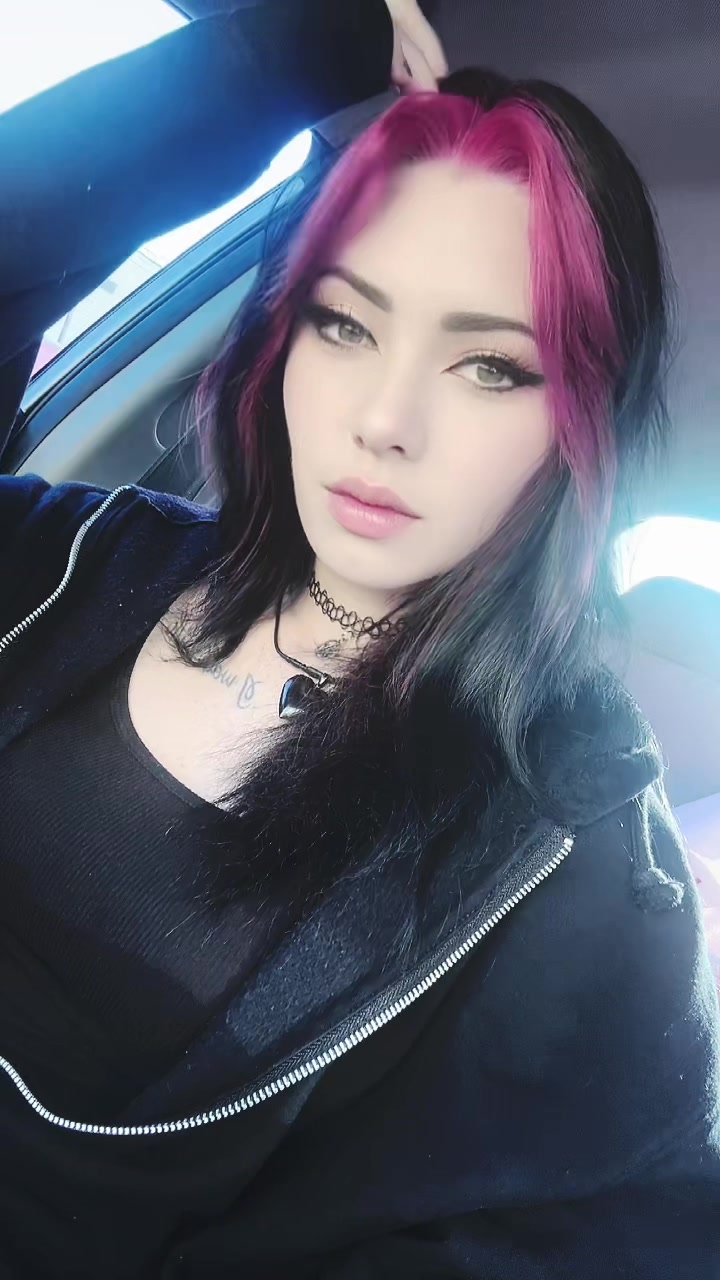 @Sabrina