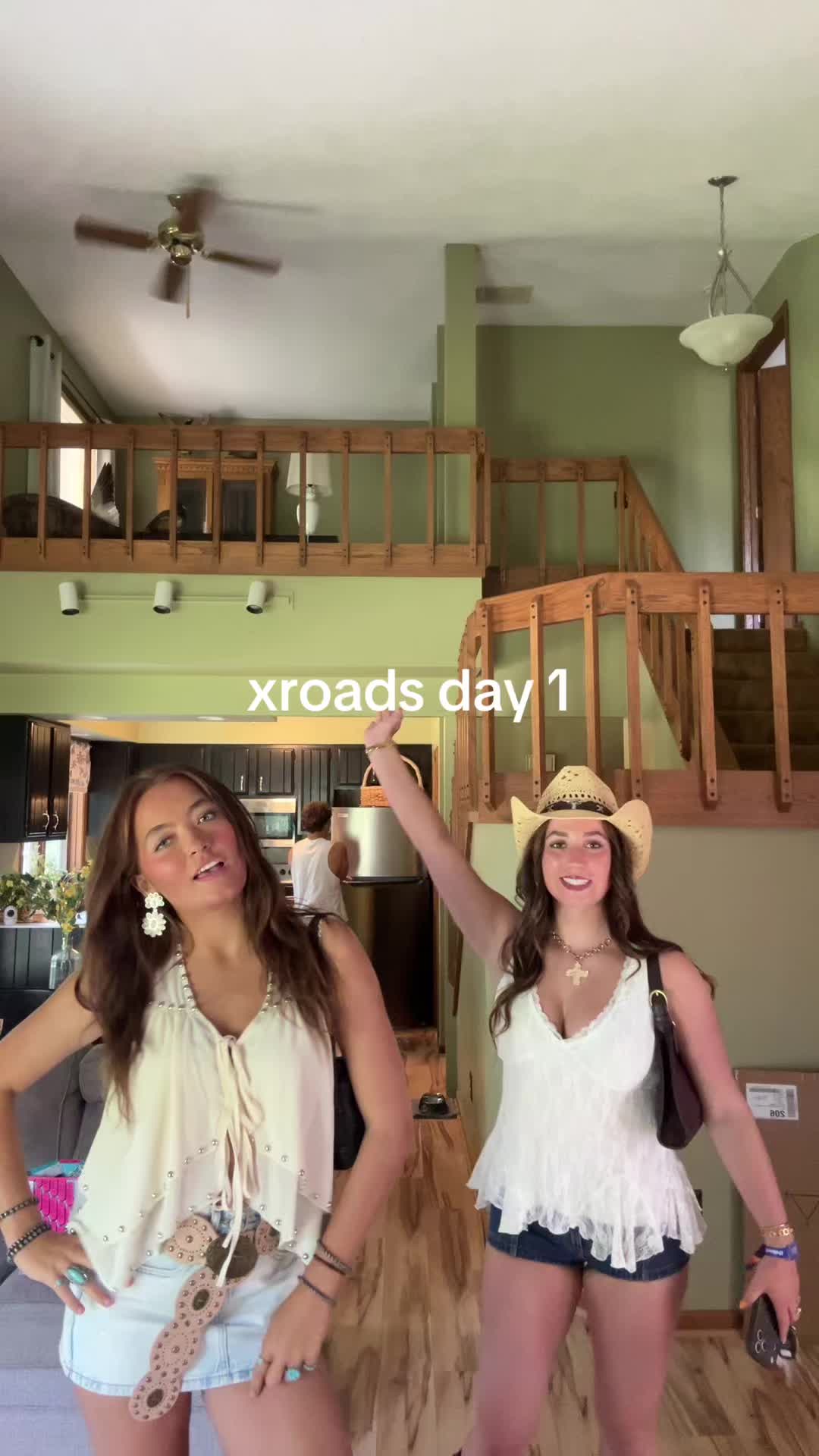 @😝