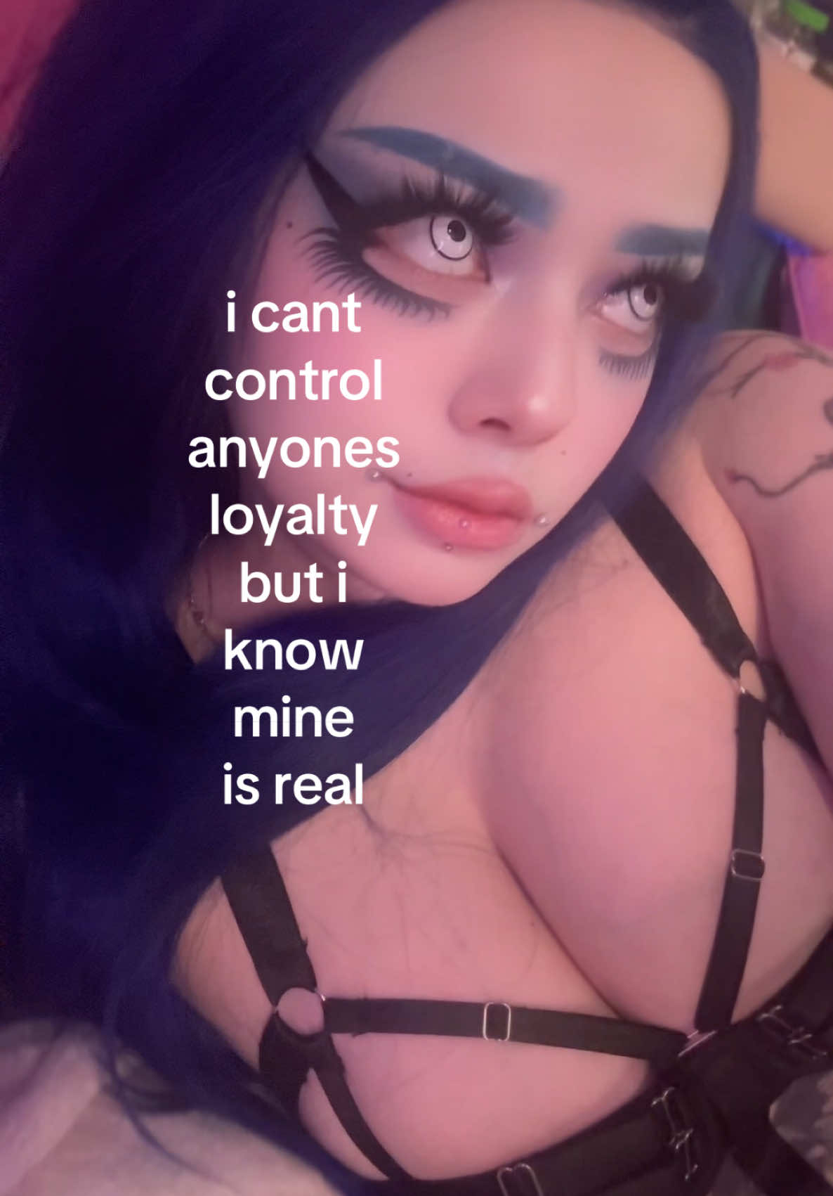 @☣️Suzie Rain☣️