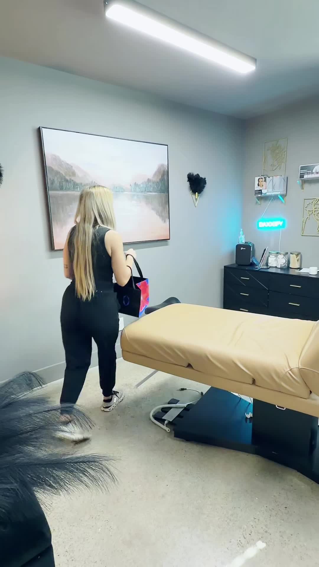 @Hayes Clinic & Spa