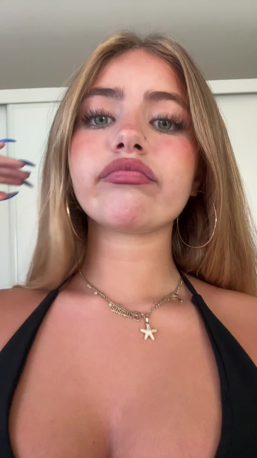 @…