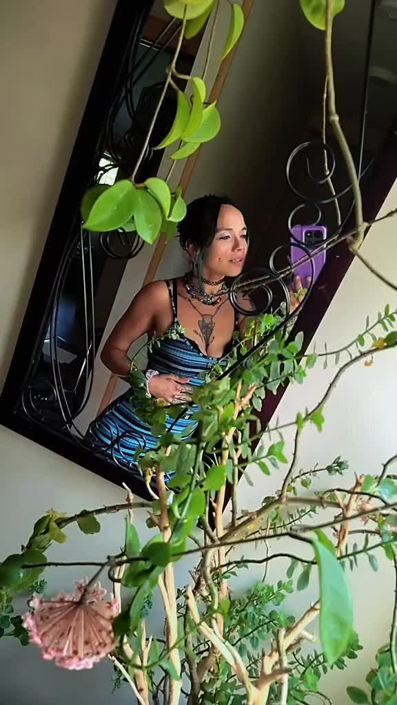 @Savagesiren