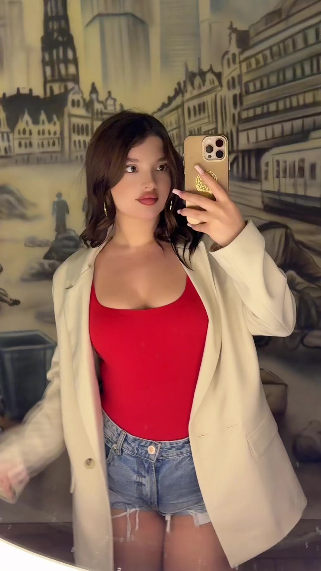 @Moniş🤍