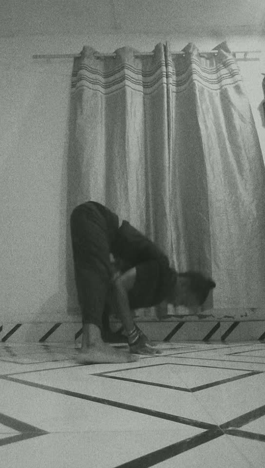 @Nana Aba_Yoga|Flexibility⭐🩰🖤
